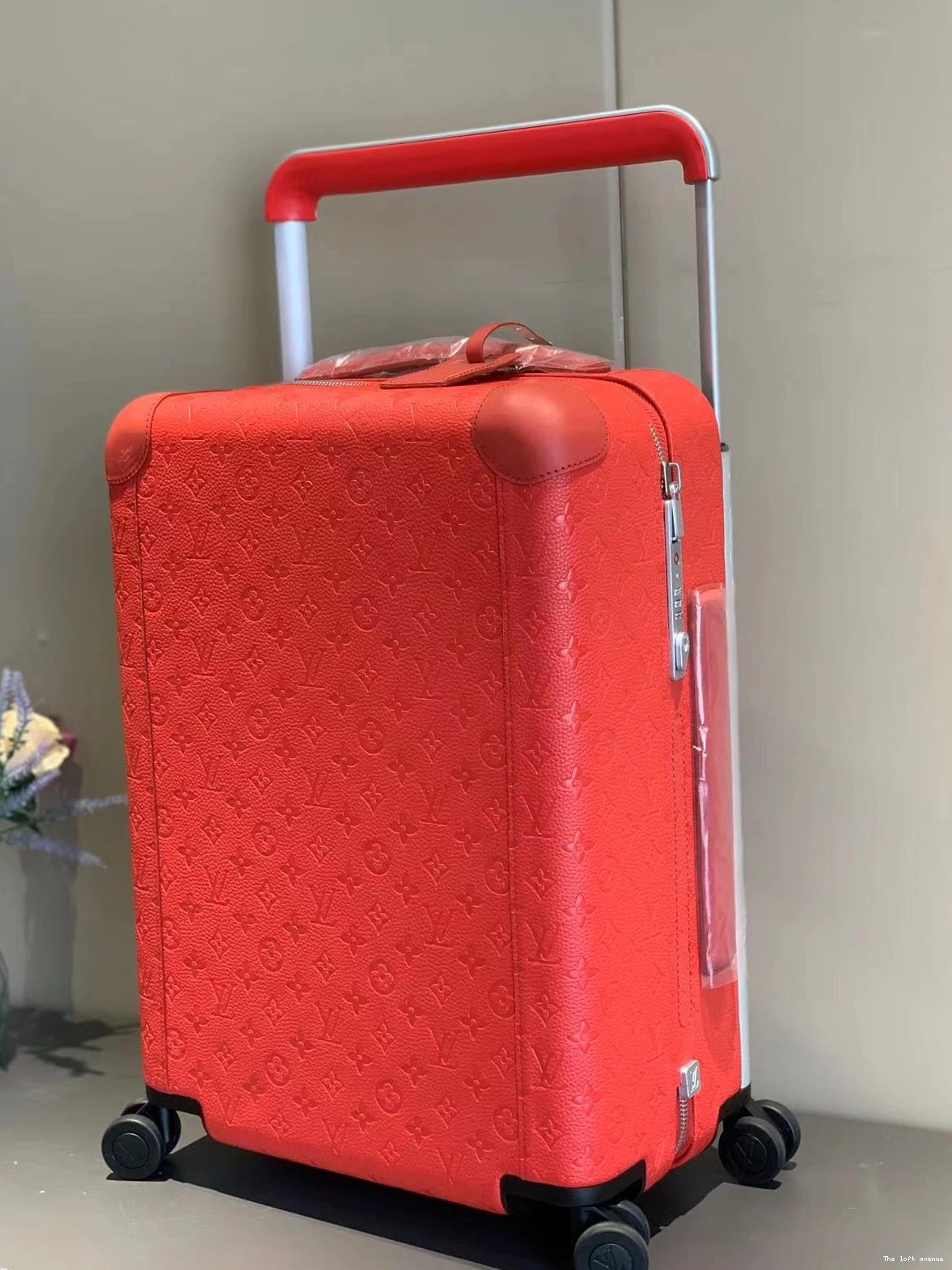 CUSTOM HORIZON TAURILLON SUITCASE 55 RED 37L 0805